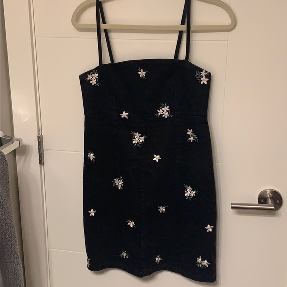 Topshop Black Denim Floral Dress - Picture 1 of 3